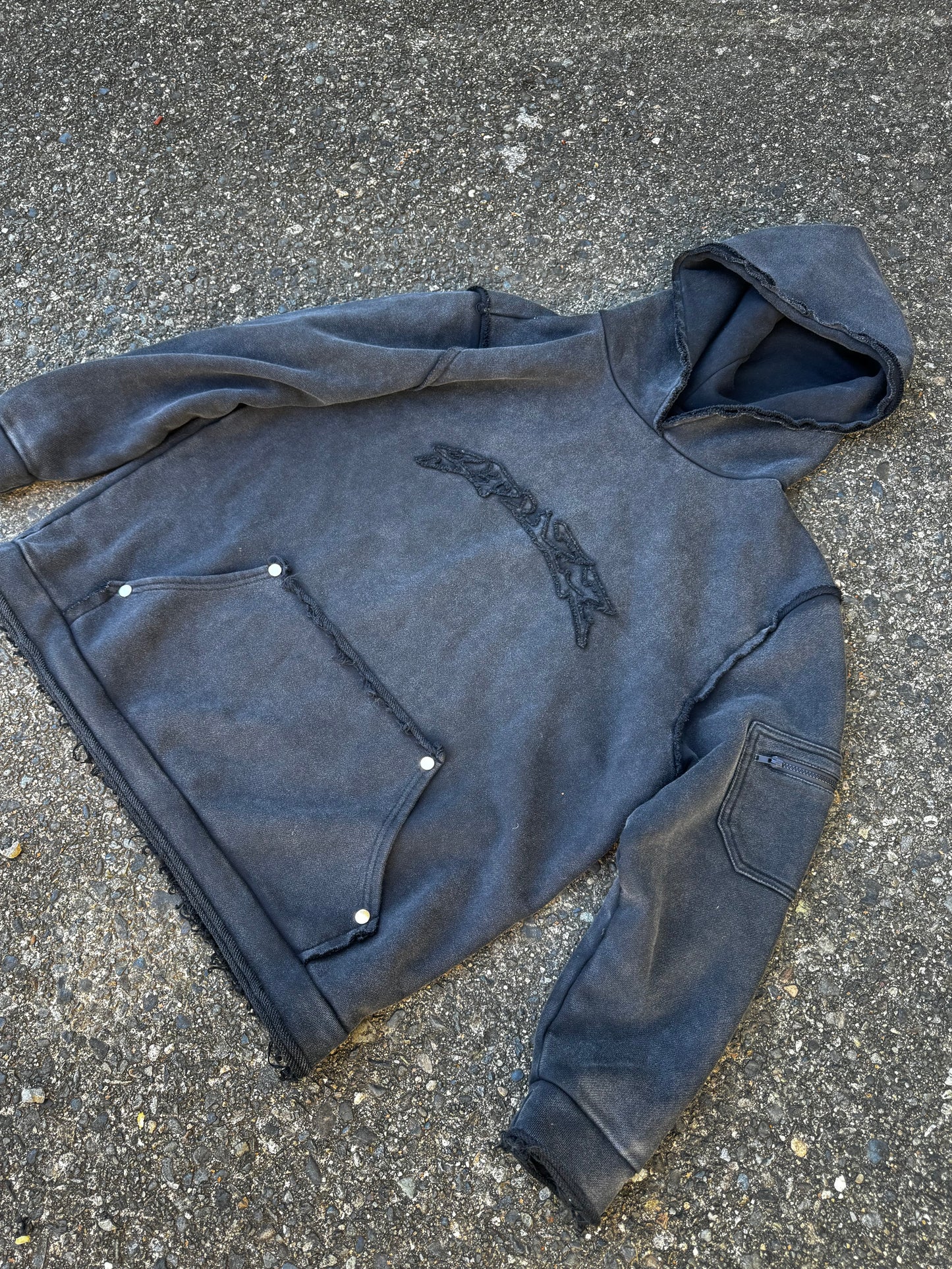 COAL HOODIE